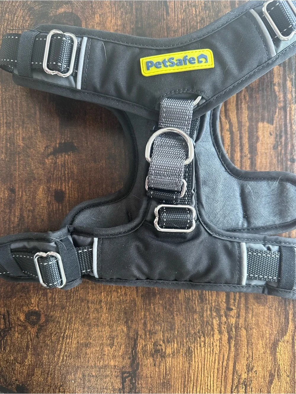 PetSafe Black No-Pull Reflective Dog Harness with Metal D-Ring